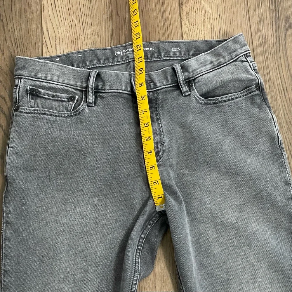 Banana Republic Black Washed Slim Fit‎
